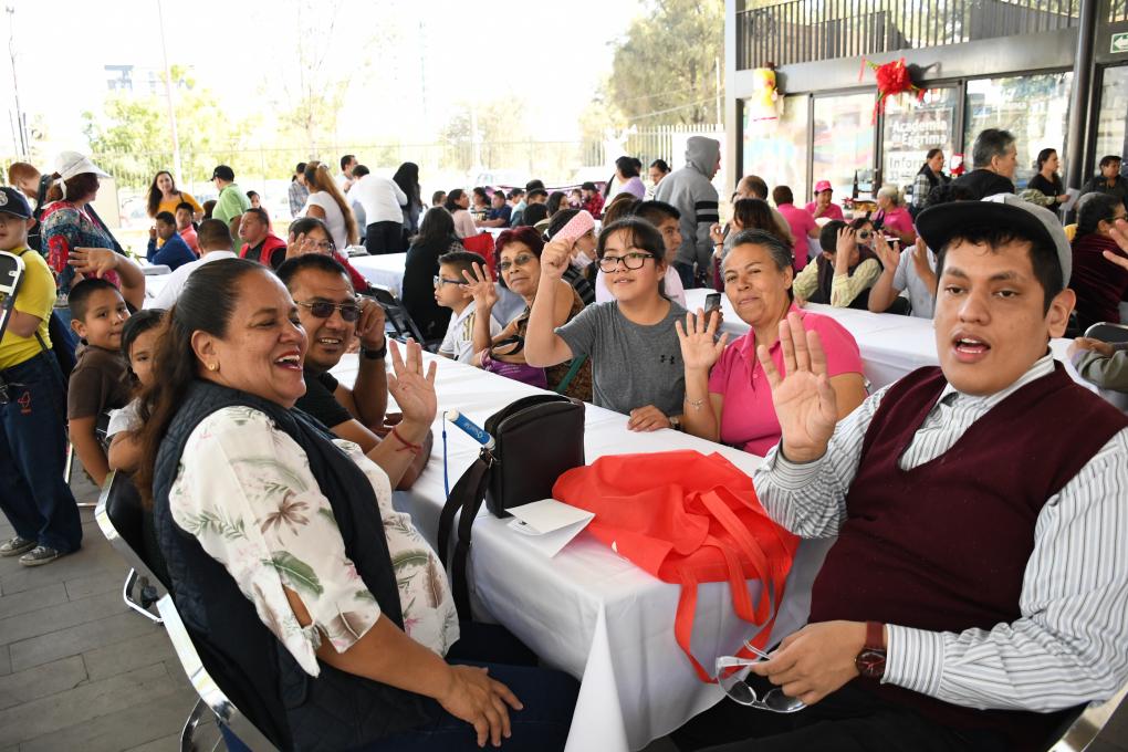 Celebra Comude Zapopan posada para usuarios de Deporte Adaptado