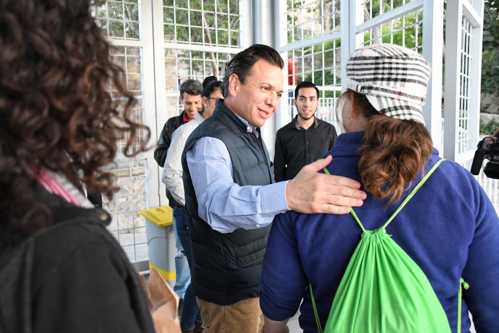 Suma Zapopan acciones en beneficio de la educación en la zona de Las Mesas