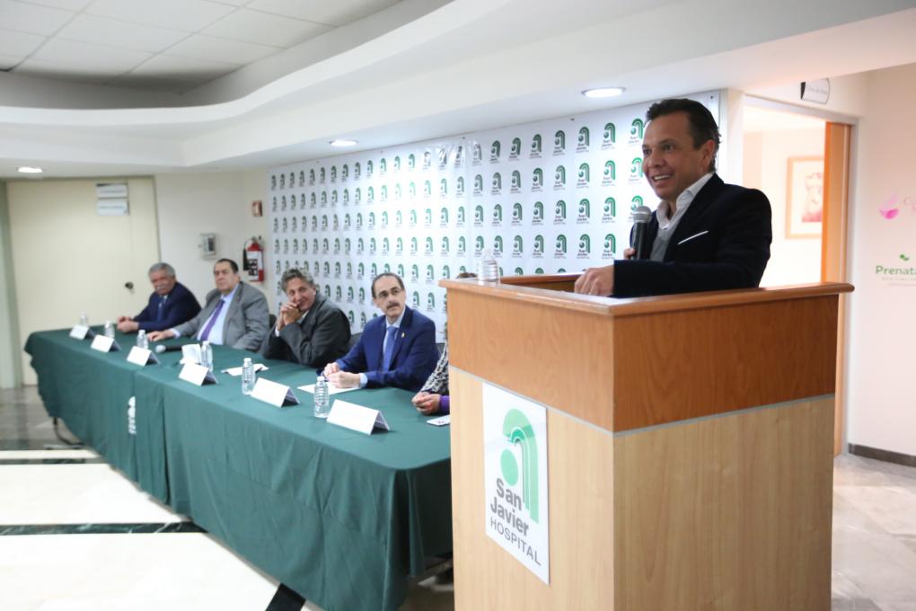 Firma Gobierno de Zapopan convenio con Hospital San Javier