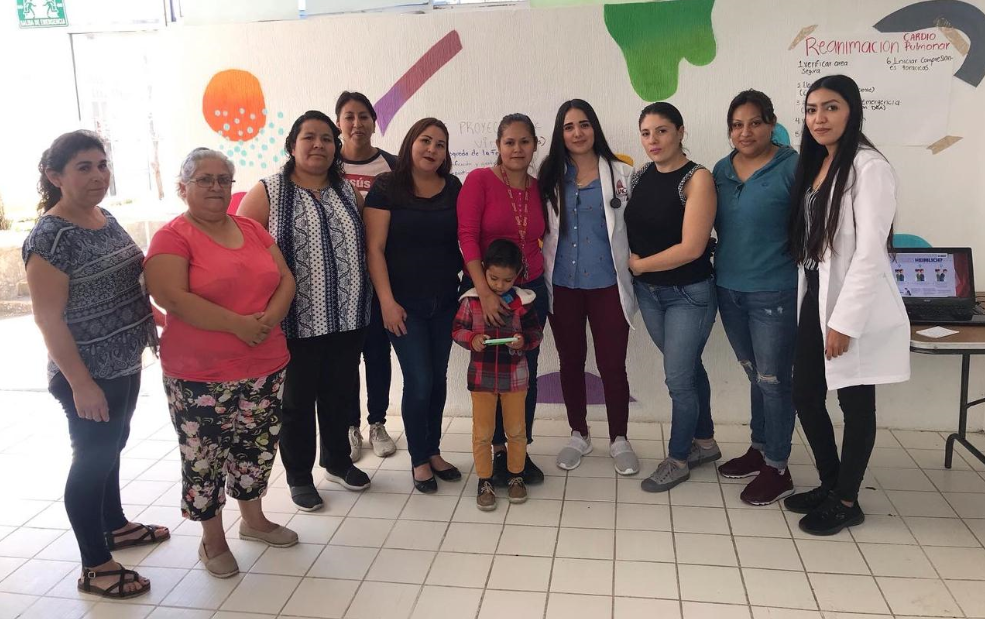 Capacita DIF Zapopan a vecinos de Los Molinos como Promotores de Salud