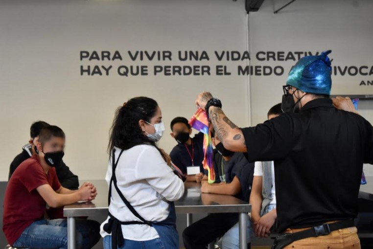 Recibe Caluc de DIF Zapopan visita de jóvenes Insight A.C.