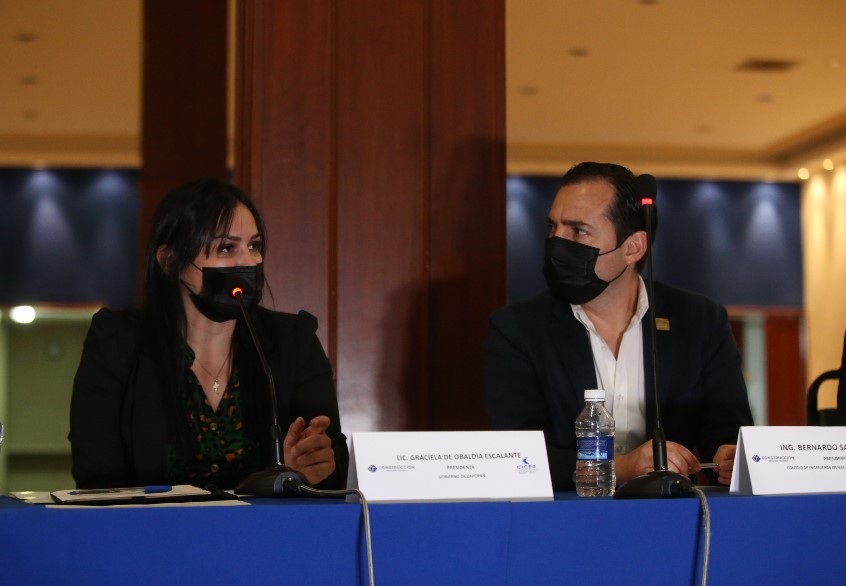 Participa Graciela de Obaldía Escalante en foro ‘Visión e Infraestructura de Ciudad’ en el CICEJ