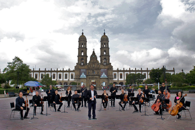 Del Cervantino al Degollado; la Orquesta de Cámara de Zapopan presenta su homenaje a Piazzola junto a la Camerata Porteña