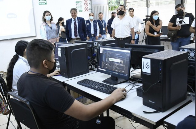 Zapopan recibe proyectos del programa de realidad virtual Bootcamp