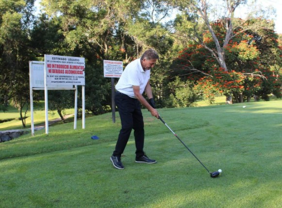 Zapopan realiza torneo de golf a beneficio de los Servicios de Salud Municipales