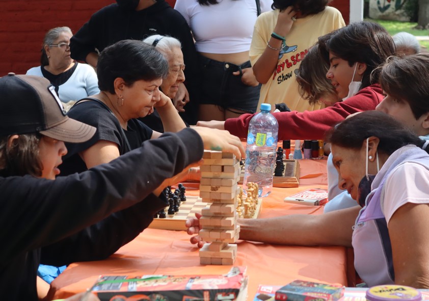 DIF Zapopan promueve la convivencia con adultos mayores