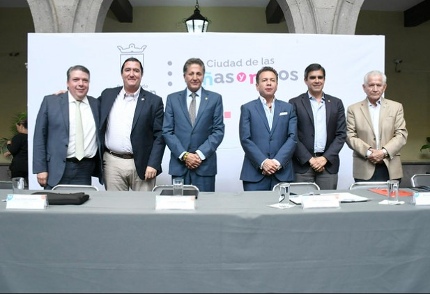 Zapopan y Guadalajara homologan criterios en los trámites municipales