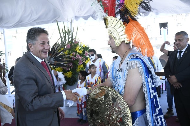Frangie reconoce a danzantes que participaron en la Romería