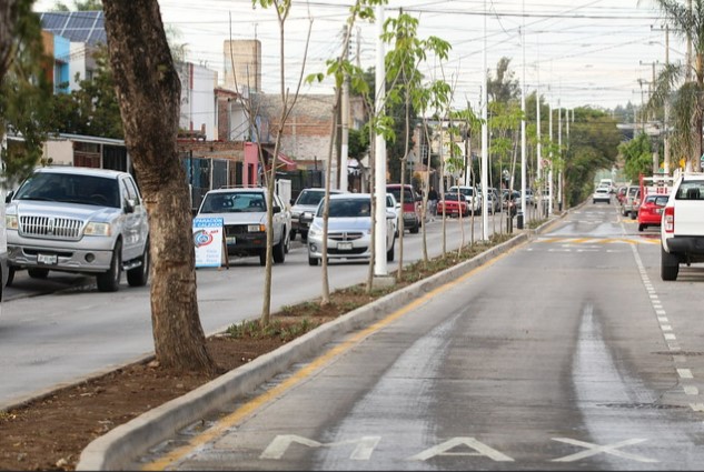 Frangie inaugura vialidad renovada en La Tuzanía Ejidal