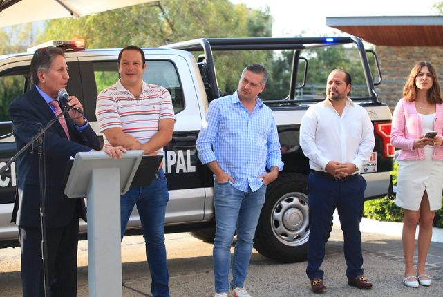 Donan patrulla al Gobierno de Zapopan vecinos de Puertas Las Lomas