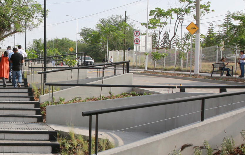 Zapopan renueva vialidades aledañas al Centro Metropolitano del Adulto Mayor