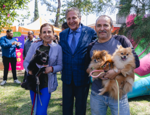 Zapopan lleva la Caravana de Salud Animal a Arcos de Zapopan