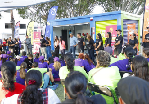 Zapopan pone a Mover el Cubo a la colonia Parque Real